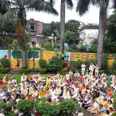 Hotel Neeraj Bhawan- Triveni Ghat Rishīkesh المظهر الخارجي الصورة